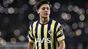 borussia-dortmunddan-dev-plan-100-milyon-euroluk-yildizin-yerine-arda-guleri-aliyorlar-gQE756Gm.jpg