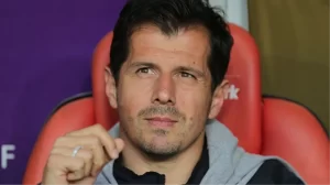 emre-belozoglu-hangi-takimli-oldugunu-ustune-basa-basa-soyledi-ben-fenerbahceli-emreyim-npwnIRsQ.jpg