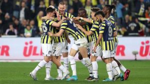 hasret-dindi-trabzonspor-aglarini-sallayan-luan-peres-7-yil-sonra-gol-atti-a8277DKW.jpg