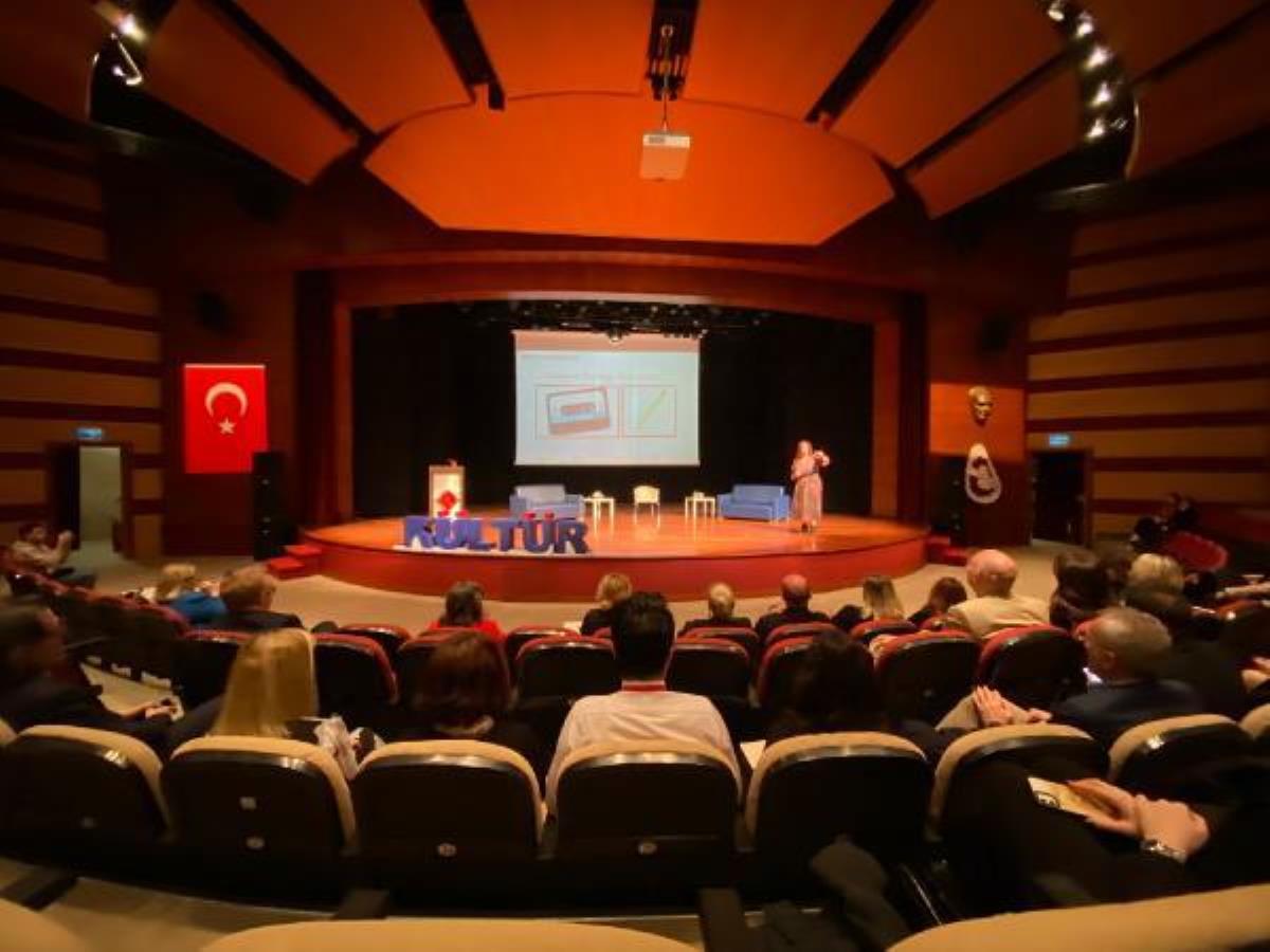 İstanbul Kültür Koleji’nden Yabancı Dil Öğretimi Konferansı