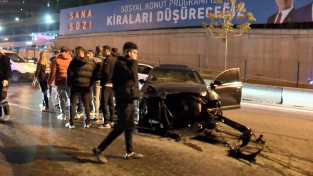 Kadıköy D-100’de Zincirleme Kaza: 2 Kişi Yaralandı