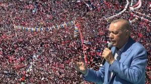 kayseri-mitingindeki-kalabalik-erdogani-mest-etti-alandakilerin-sayisini-verip-kilicdarogluna-gonderme-yapti-E81qBdcD.jpg