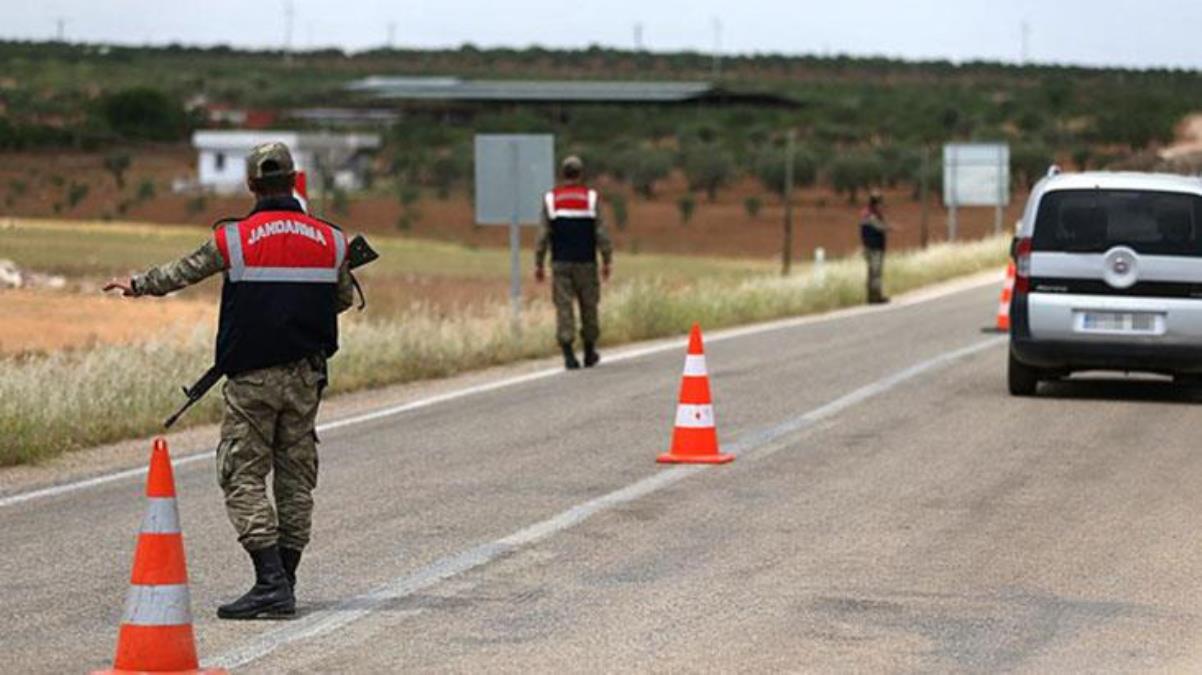 Mardin’de jandarma kılığına girerek Iraklıları yağmaladıkları iddia edilen 4 kişi tutuklandı