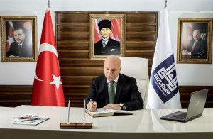 mehmet-sekmen-kimdir-kac-yasinda-nereli-meslegi-ne-hangi-partili-erzurum-belediye-baskani-mehmet-FtTb16py.jpg