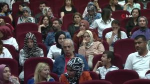 otizmli-cocuklar-ve-ailelerine-yonelik-konferans-duzenlendi-tFmJqDiI.jpg