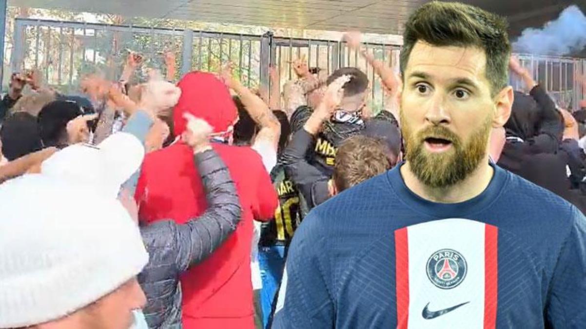 PSG taraftarı tesisi bastı! Başkan Khelaifi ve Messi topun ağzında