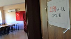secimden-sonraki-gun-okullar-tatil-mi-15-mayis-pazartesi-gunu-okul-var-mi-yok-O8SnGqkH.jpg