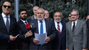 ses-partisi-ozdagin-kararinin-ardindan-kilicdarogluna-kapiyi-kapatti-destek-vermemiz-mumkun-degil-Y6Tgqdm4.jpg