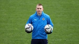 szalai-fenerbahceden-ayriliyor-mu-szalai-bonservis-bedeli-ne-kadar-WiuvJ9qG.jpg