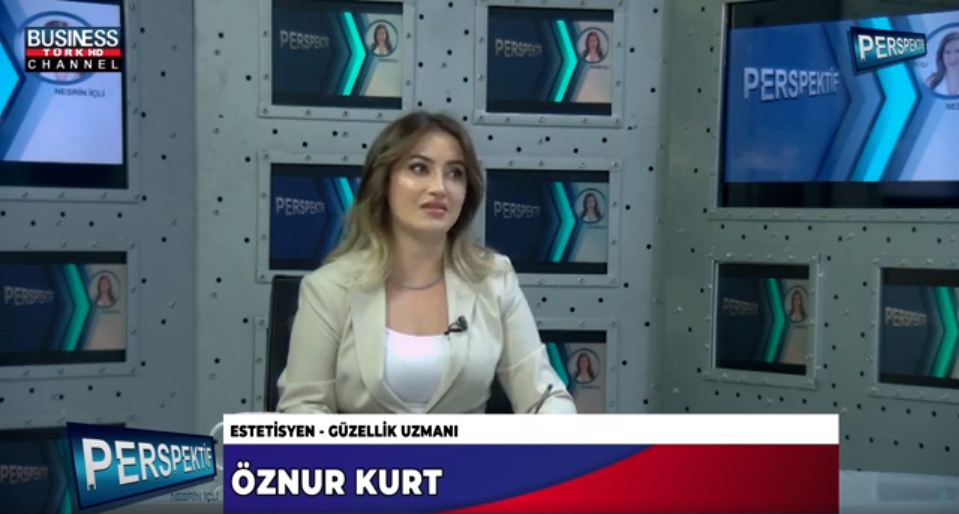 öznur kurt