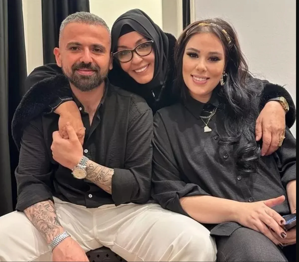 66cffbdeb8e15675__w1200xh1050