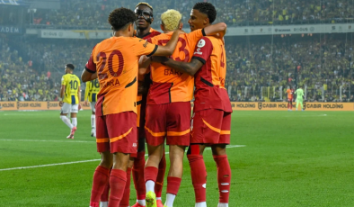 Dursun Özbek’ten Galatasaraylı Futbolculara Prim Müjdesi