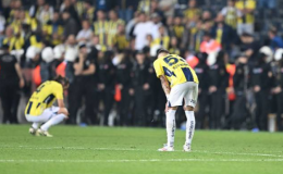 Fenerbahçe’de Derbi Sonrası Kadroda Büyük Değişim! Mourinho 5 Oyuncuyu Kesti