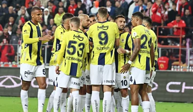 “Avrupa Ligi’nde Temsilcilerimiz Beşiktaş ve Fenerbahçe Maç İçin Sahaya Çıkıyor!”