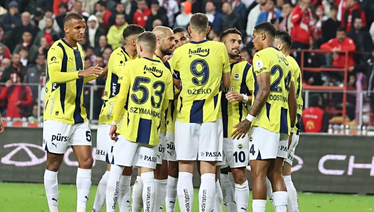 “Avrupa Ligi’nde Temsilcilerimiz Beşiktaş ve Fenerbahçe Maç İçin Sahaya Çıkıyor!”