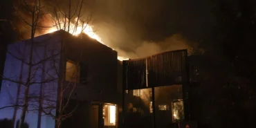 677f62ef67126430__w1200xh795