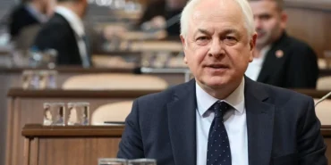 67bffb300c59a900__w1200xh675