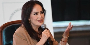 680f3d72e5f5f_turkan-sorayin-25-kilo-verme-sebebi