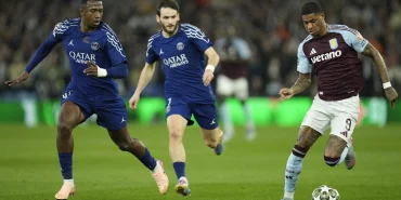 defne-joy-foster-374-czye