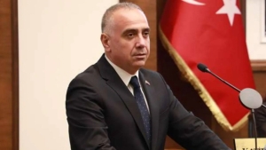 tutuklanan-buyukcekmece-belediye-baskani-yerine-secilen-baskan-vekili-de-gozaltina-alindi-vqk8