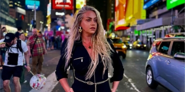 yeliz-yesilmen-amerika-tatilini-iki-kelimeyle-ozetledi-kabus-gibiydi-17547490486253