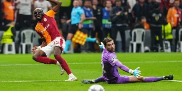 galatasaray-devler-liginde-bodoslama-gidiyor-pijz