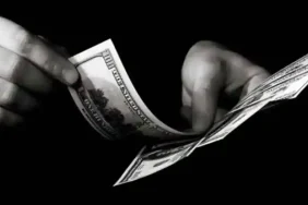 155-milyarlik-kara-para-ve-yasa-disi-bahis-operasyonu-cok-sayida-gozalti-karari-nuyn